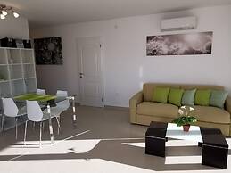 Attractive Apartment in Banjole With Swimming Pool