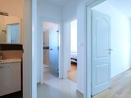 Attractive Apartment in Banjole With Swimming Pool