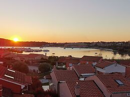 Attractive Apartment in Banjole With Swimming Pool