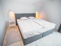 Quaint Holiday Home in Lovinac With Terrace