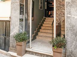 Astra Holiday Home in Aegina Island With Gorgeous Sunset Views