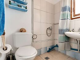 Astra Holiday Home in Aegina Island With Gorgeous Sunset Views