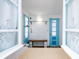 Astra Holiday Home in Aegina Island With Gorgeous Sunset Views