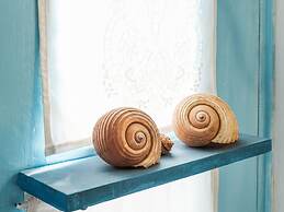 Astra Holiday Home in Aegina Island With Gorgeous Sunset Views