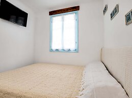 Astra Holiday Home in Aegina Island With Gorgeous Sunset Views