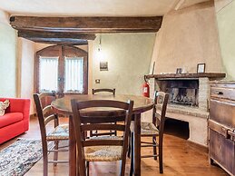 Apartment With Swimming Pool Near the Forest