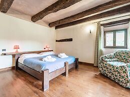 Apartment With Swimming Pool Near the Forest