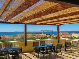 Alluring Holiday Home in Pakostane With Swimming Pool