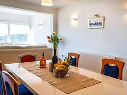 Delightful Apartment in Radovin With Garden