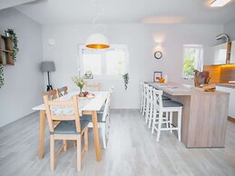 Lovely Holiday Home in Lovinac With Garden