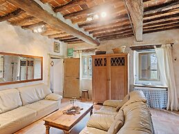 Belvilla by OYO Burone