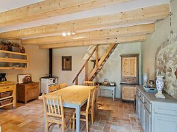 Belvilla by OYO Burone