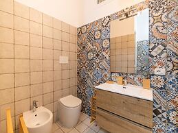 Elegant Apartment in Buonalbergo near Town Center