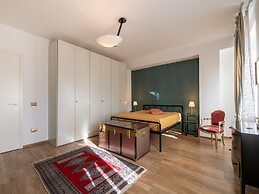 Elegant Apartment in Buonalbergo near Town Center