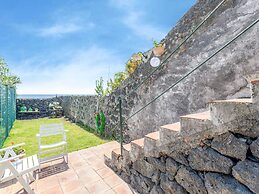 Ancient Residence Overlooking the Sea, With Garden