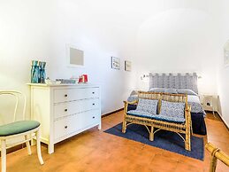 Ancient Residence Overlooking the Sea, With Garden