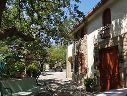 Belvilla by OYO Villa Chiaretta