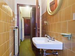 Belvilla by OYO Cosy Holiday Home With Pool