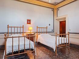 Belvilla by OYO Cosy Holiday Home With Pool