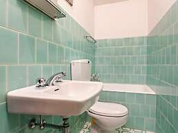 Belvilla by OYO Cosy Holiday Home With Pool