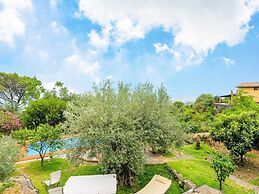 Belvilla by OYO Villa Aloe Charming House