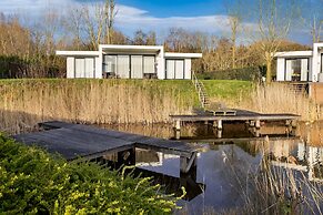 Holiday Home in Zeewolde With Kayaks