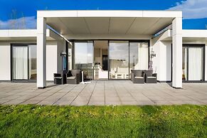 Holiday Home in Zeewolde With Kayaks