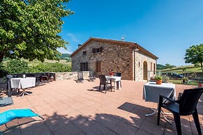 Belvilla by OYO Casa Cerbaia Ciliegio