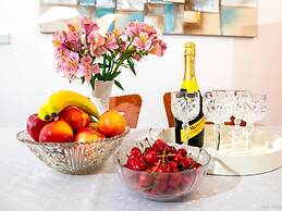 Adorable Holiday Home With Pool and Terrace