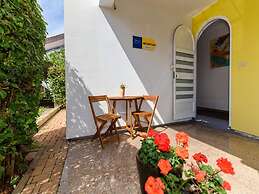 Spacious Apartment in Sukosan With Balcony