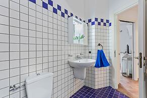 Fontana Vecchia Experience - Parking and Seaview