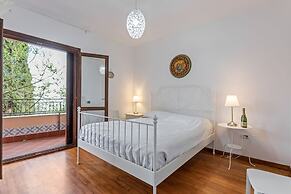 Fontana Vecchia Experience - Parking and Seaview