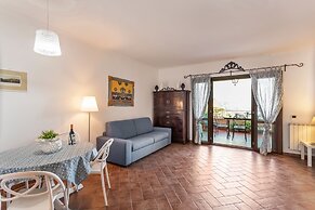 Fontana Vecchia Experience - Parking and Seaview