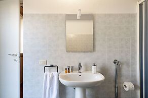 Dimore Anny - Euthalia