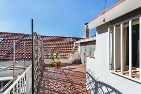 Libertà Frame Apartment - Terrace and Etna view