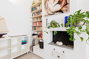 Luminoso Nuovalucello Apart- Giardino e Parcheggio privato