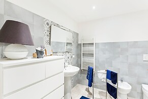 Luminoso Nuovalucello Apart- Giardino e Parcheggio privato