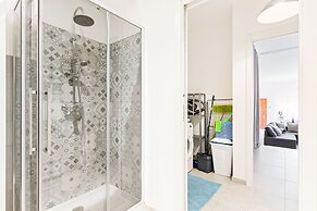 Luminoso Nuovalucello Apart- Giardino e Parcheggio privato