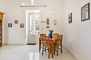 Corso dei Mille Railway Apartment