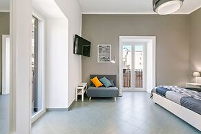 Stylish Flat Maqueda