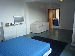 Villa Il Cavaliere by SolturElba