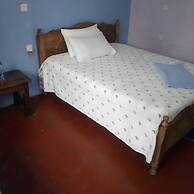 Mwaki-Mugi Hotel & Campsite