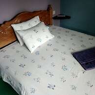 Mwaki-Mugi Hotel & Campsite