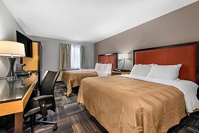 Quality Inn & Suites Evansville Downtown