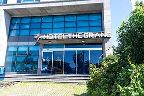 Hotel The Grang Jungmun