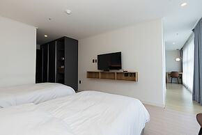 Hotel The Grang Jungmun