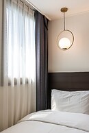 Hotel The Grang Jungmun