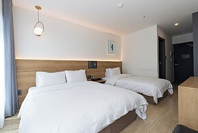 Hotel The Grang Jungmun