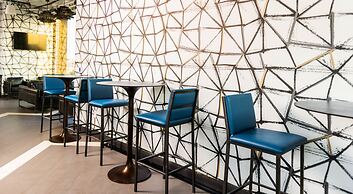 Tru by Hilton Dallas Downtown Market Center