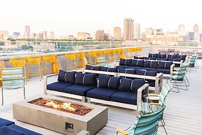 Tru by Hilton Dallas Downtown Market Center